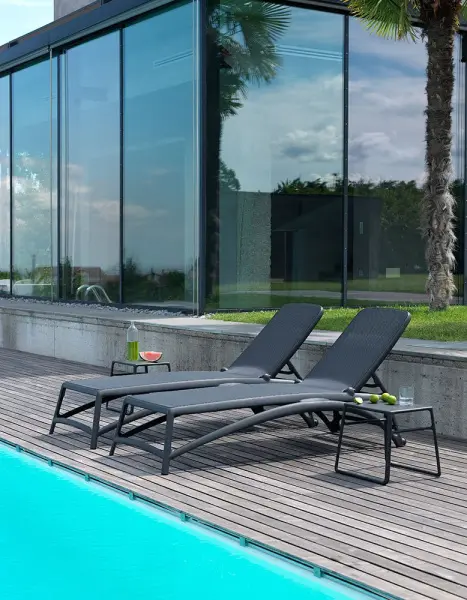 Пластиковый пляжный шезлонг Nardi Atlantico antracite, черный 204 x 70 x 35 см
